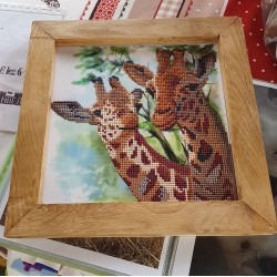 Broderie : têtes de Girafes